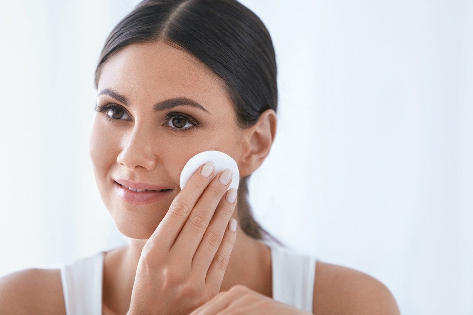 Online shopping guide for the best face makeup remover