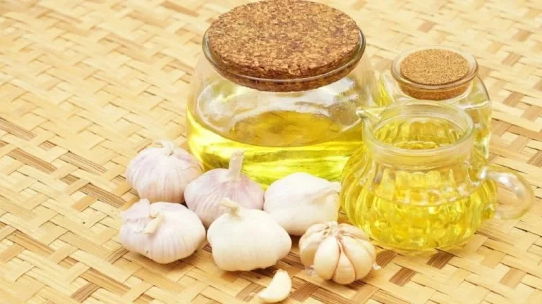 روغن سیر سیاه برای ابرو