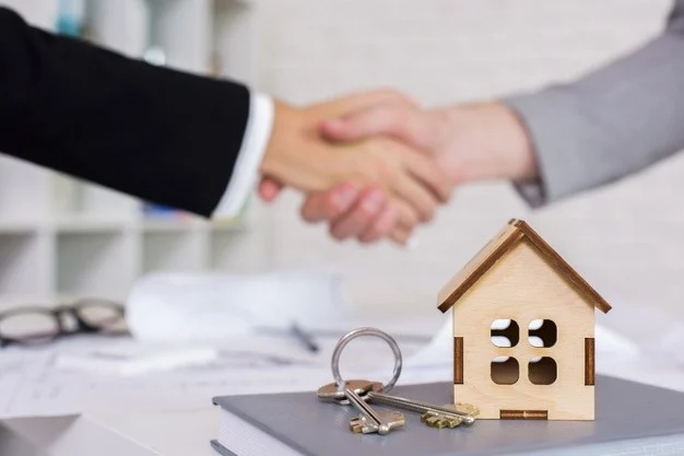 Which floor is better to buy an apartment