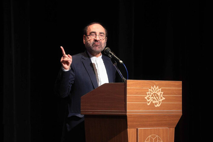 اقبال لاهوری گویی مولوی روزگار ماست؛ ایرانی ترین غیرایرانی