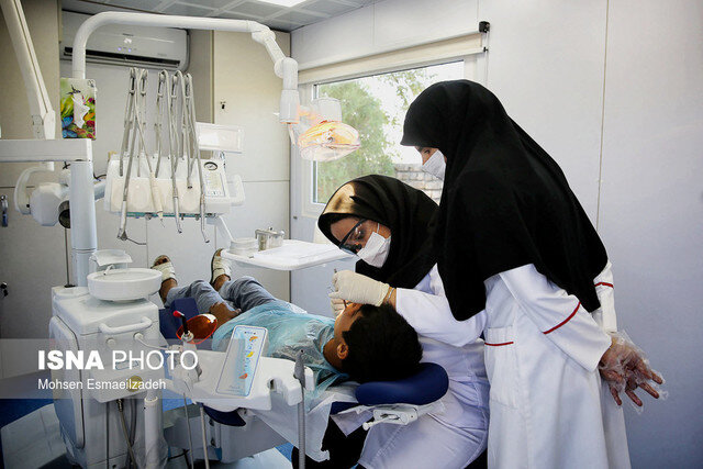 همکاری داوطلبانه بیش از ۲۰۰ پزشک با کانونهای خدمت رضوی در استان سمنان