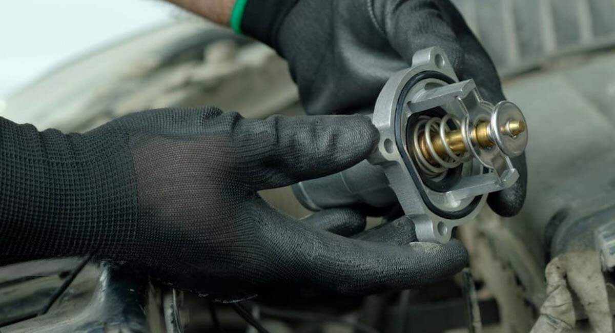 راهنمای گام به گام تست و نحوه تعویض ترموستات هیوندا سانتافه